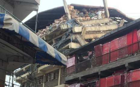 SAD! Building collapses in Nairobi's Kamukunji Market [Photos]