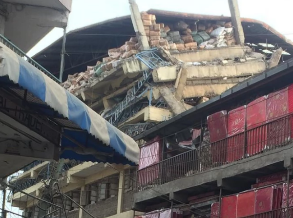 SAD! Building collapses in Nairobi's Kamukunji Market [Photos]