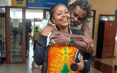 Men beg aging beach boy, OMAR LALI, after he was spotted with his new beautiful catch (PHOTO).Show us your ways master