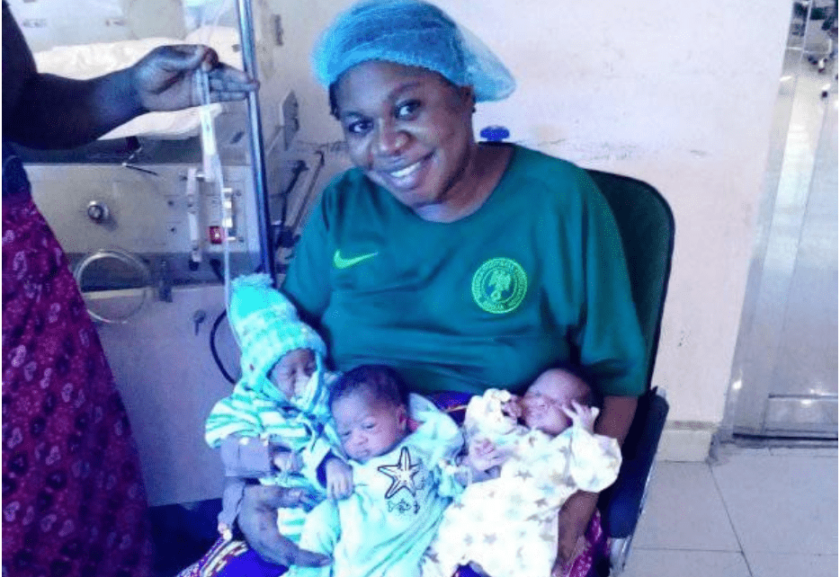 A woman gives birth to triplets after 9 years of ridicule and insults (PHOTOs).