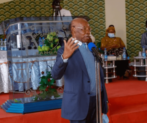 Don’t lie to RAILA, the ground is hostile and RUTO will win – SK MACHARIA blasts KAMANDA and his friends