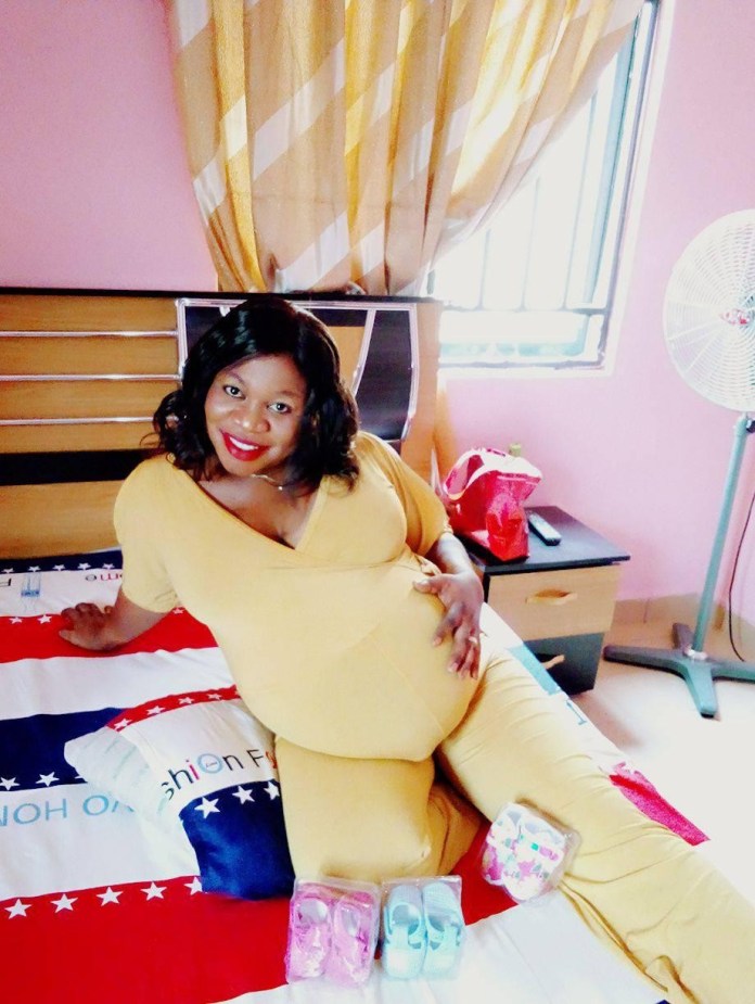 Woman gives birth to triplets after 9 years of insults and ridicule (PHOTOs).