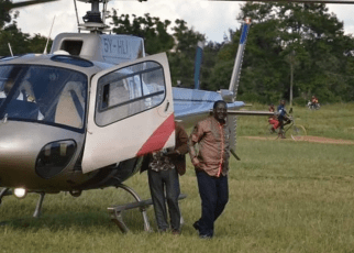 RAILA ODINGA heckled badly in Nyandarua – Picked by a chopper after DP RUTO chants rented the air