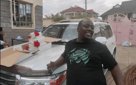 Fake Pastor VICTOR KANYARI shares a video flaunting his new Mercedes Benz and trucks – He is still milking innocent Kenyans dry (WATCH)