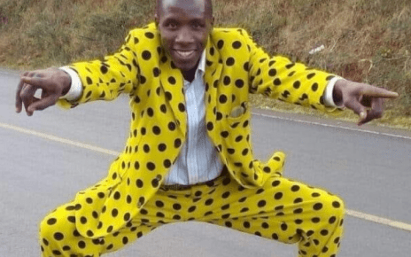 Azimio La Umoja: Drama as Embarambamba Disappears on Stage, Kenyans Ran After Him (VIDEO)