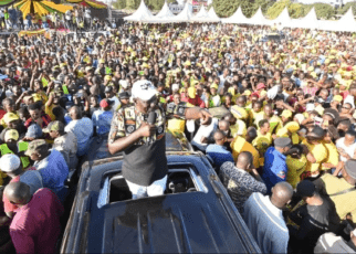 RUTO incites Kenyans against UHURU ,he questions why he is wasting taxpayers’ billions to campaign for RAILA instead of feeding hungry Kenyans.